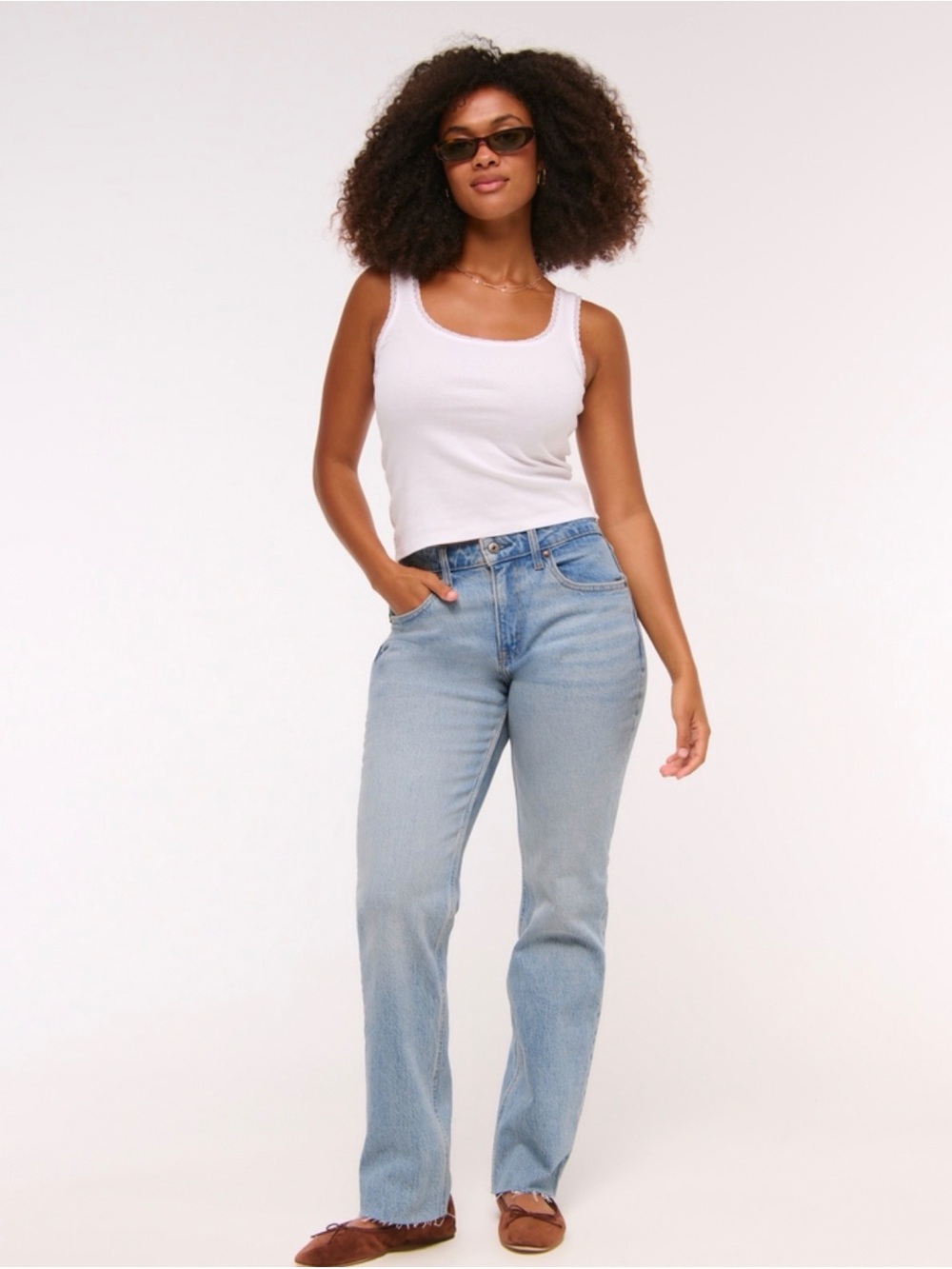 👖 NWT Abercrombie Curve Love 90s Straight Leg Jeans Mid Rise Frayed Hem Size 36